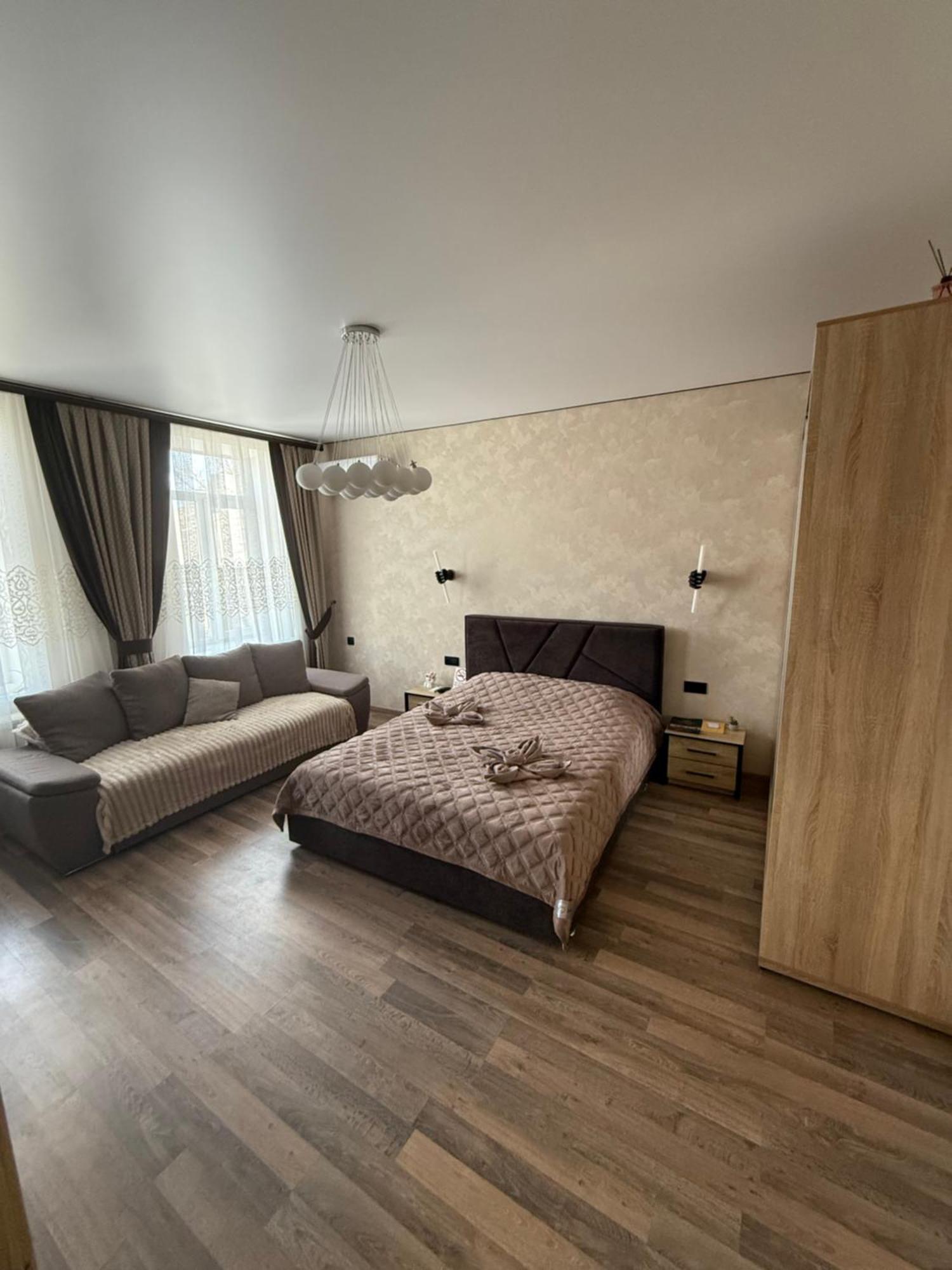 VIP квартира в центрі міста  D.I.M. Кам'янець-Подільский Екстер'єр фото