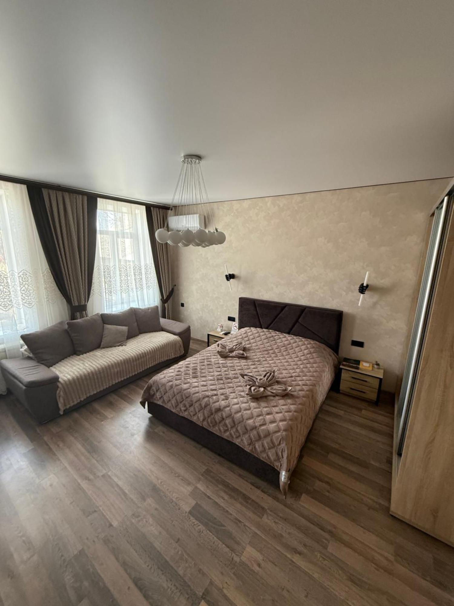 VIP квартира в центрі міста  D.I.M. Кам'янець-Подільский Екстер'єр фото